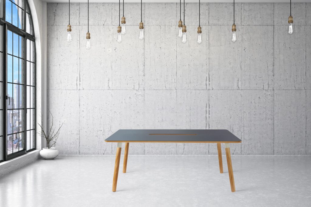 Maxton Fox's GECA certified Tasman Workstation